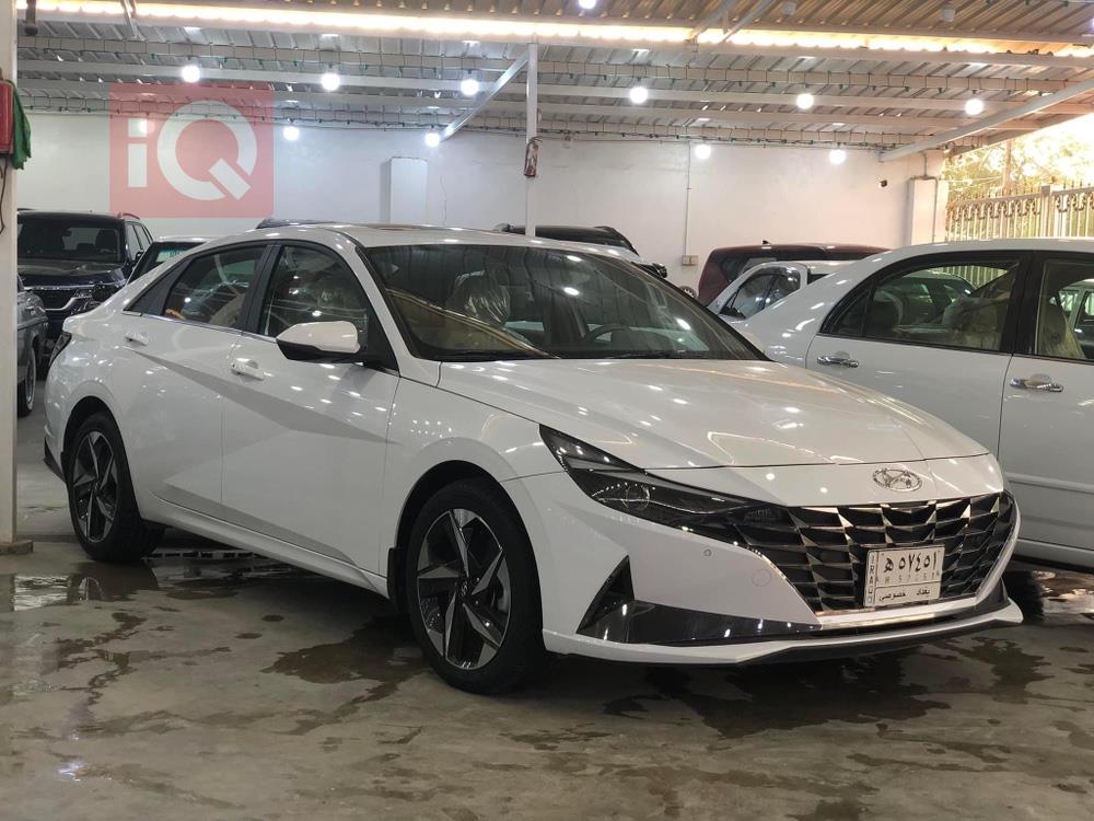 هیوندای ئەلەنترا